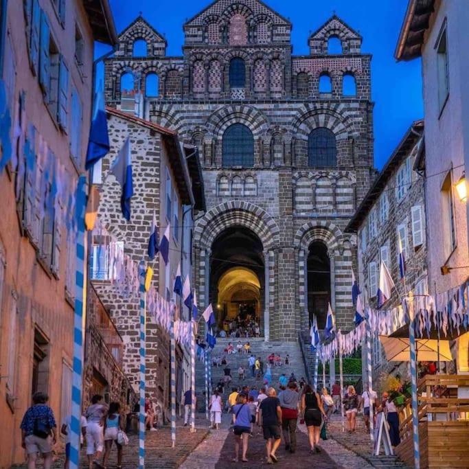 Maison Atypique - Centre Historique - Puy En Velay Le Puy-en-Velay Luaran gambar